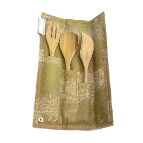 Bamboo utensils in fold pouch